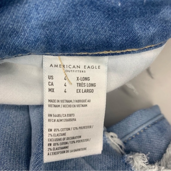 American Eagle Stretch Distressed Thrashed Women Lght Blue Jeans Sz 4 Extra Long - Picture 4 of 8